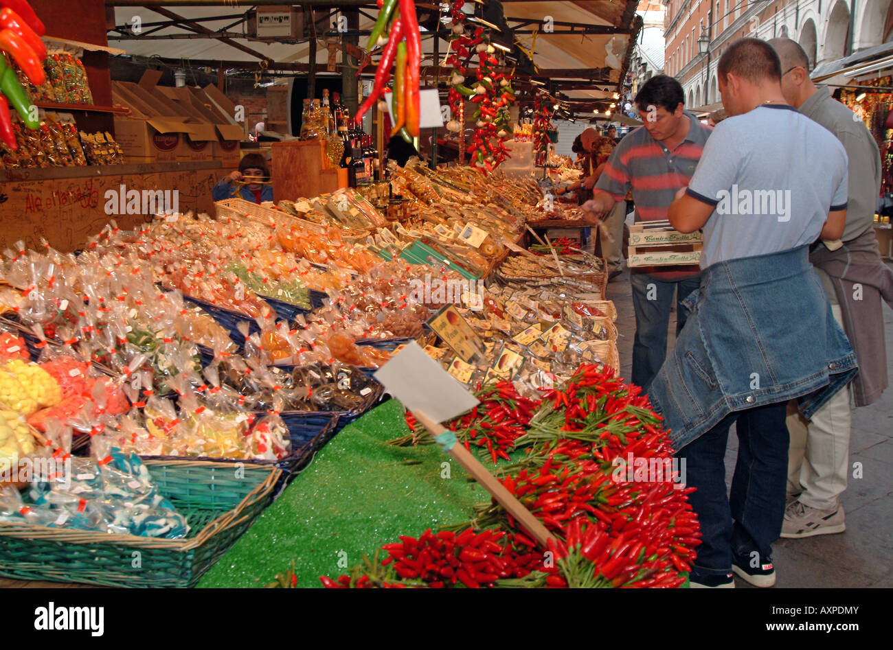 Dried food stalls near the Rialto Bridge, Venice, Italy Stock Photo Alamy