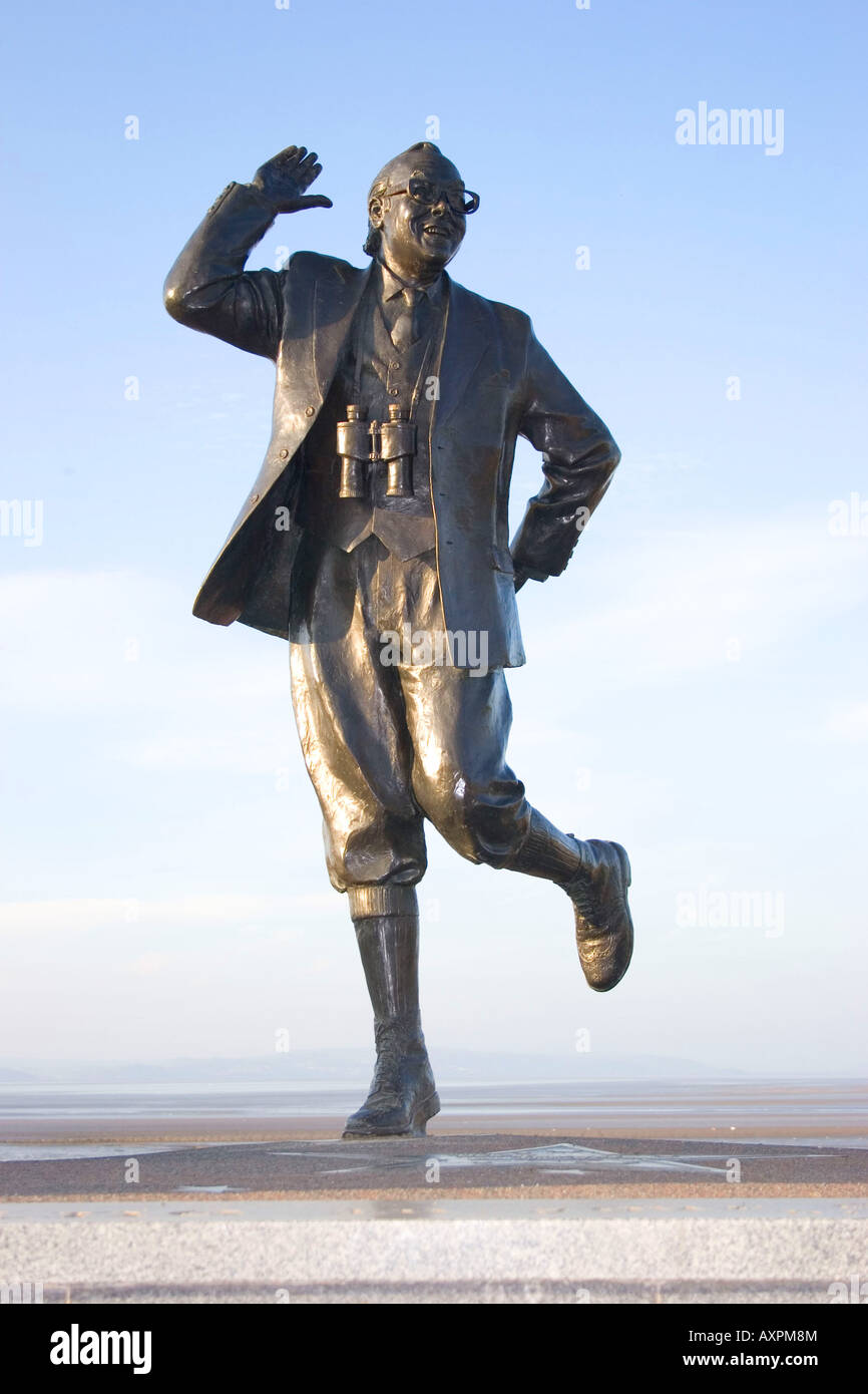 Eric Morcambe bronze statue, Morcambe Lancashire. facing, blue sky ...