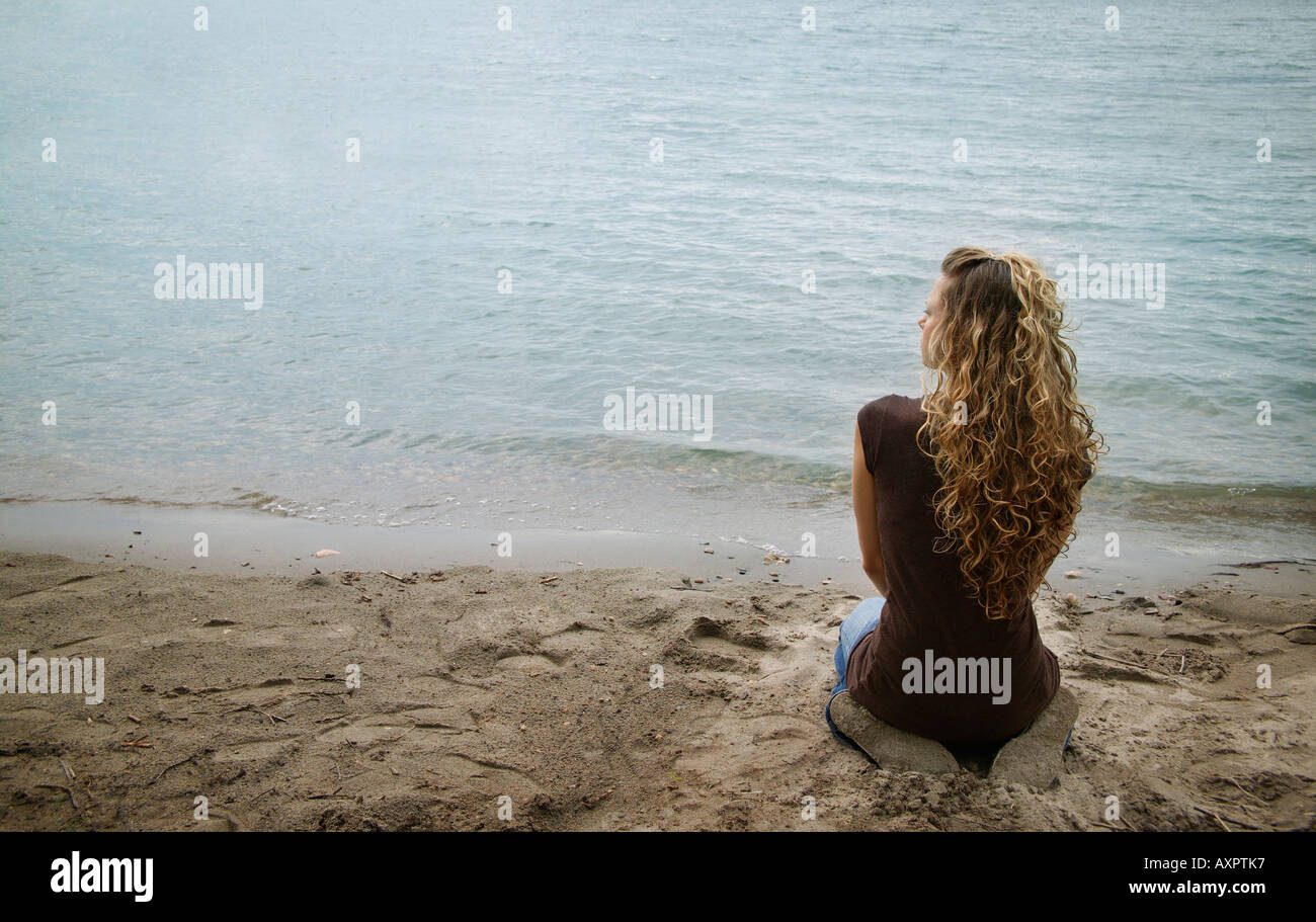 Kneels kneel kneeling hi-res stock photography and images - Alamy
