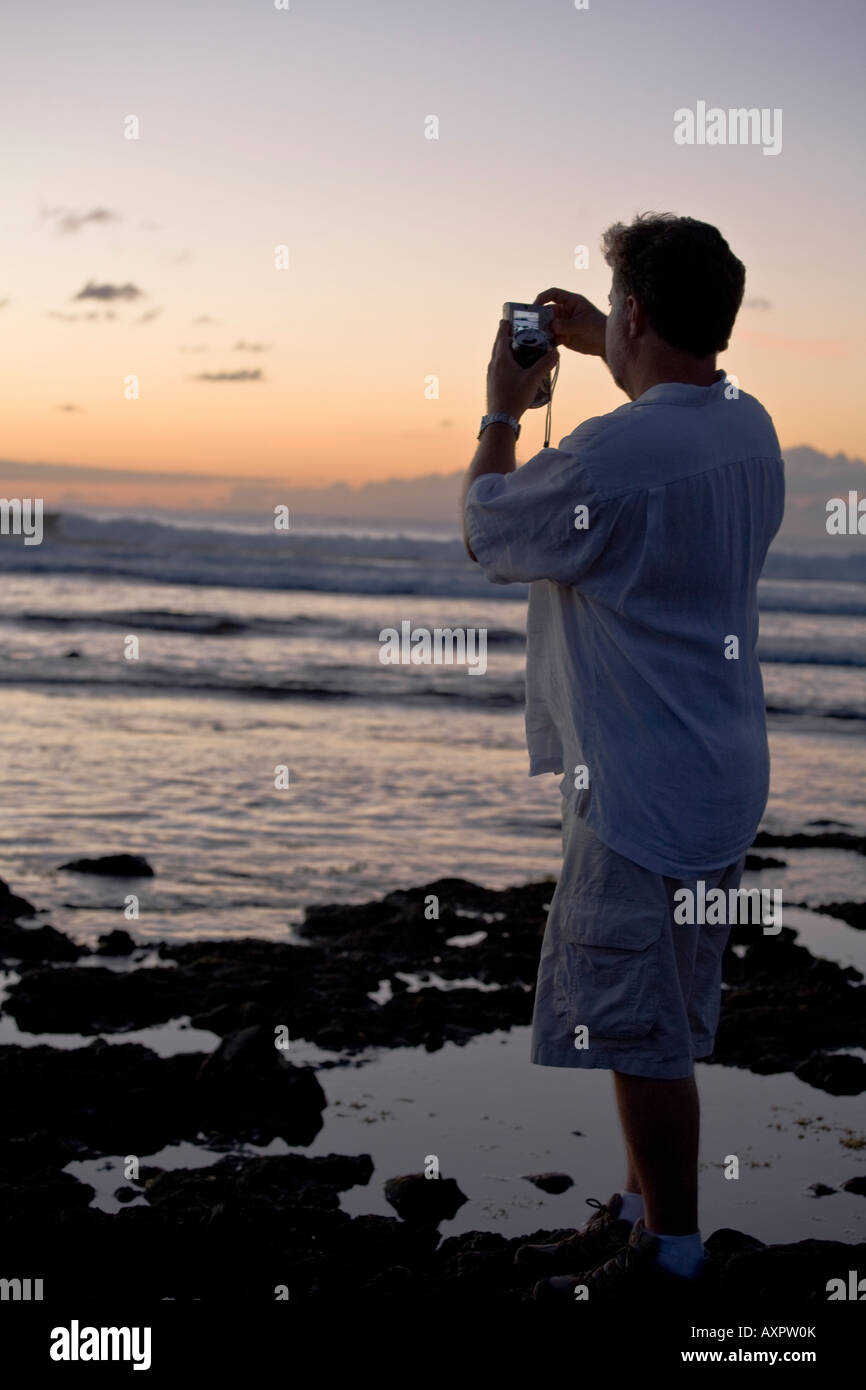 Man taking photo world hi-res stock photography and images - Alamy
