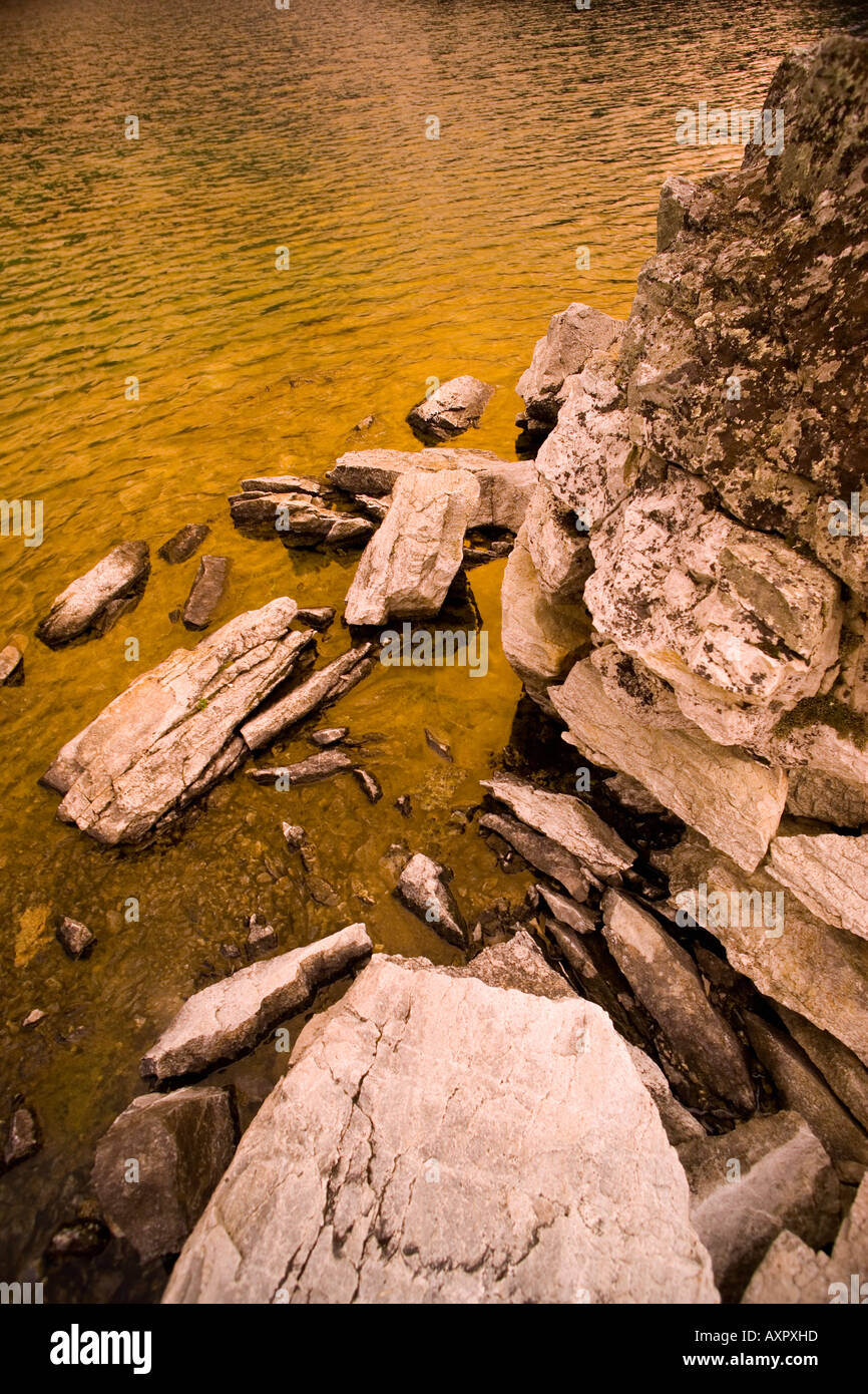 Waterfront Rocks Waterfront rocks hi-res stock photography and images - Alamy