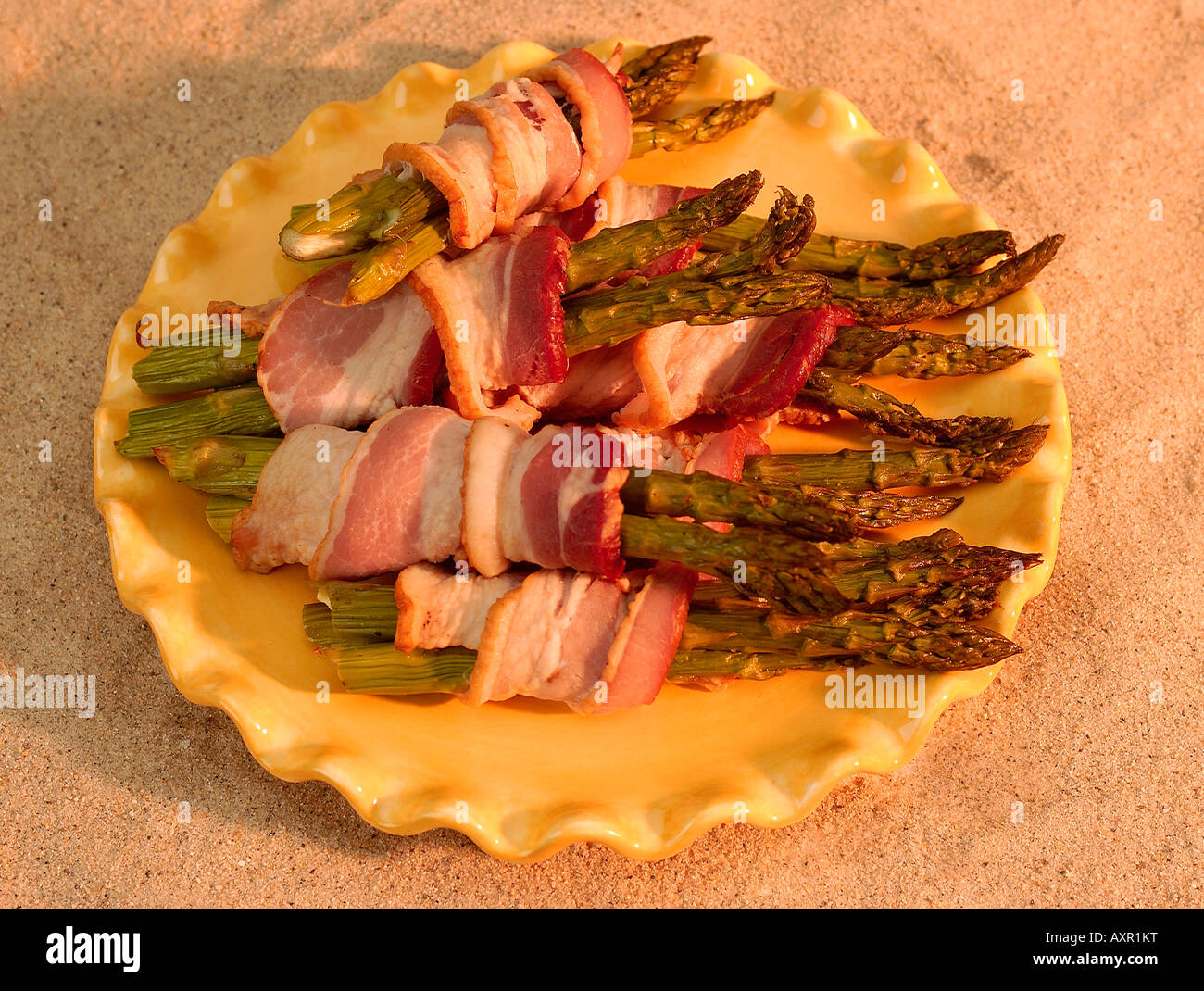 asparagus and bacon Stock Photo Alamy