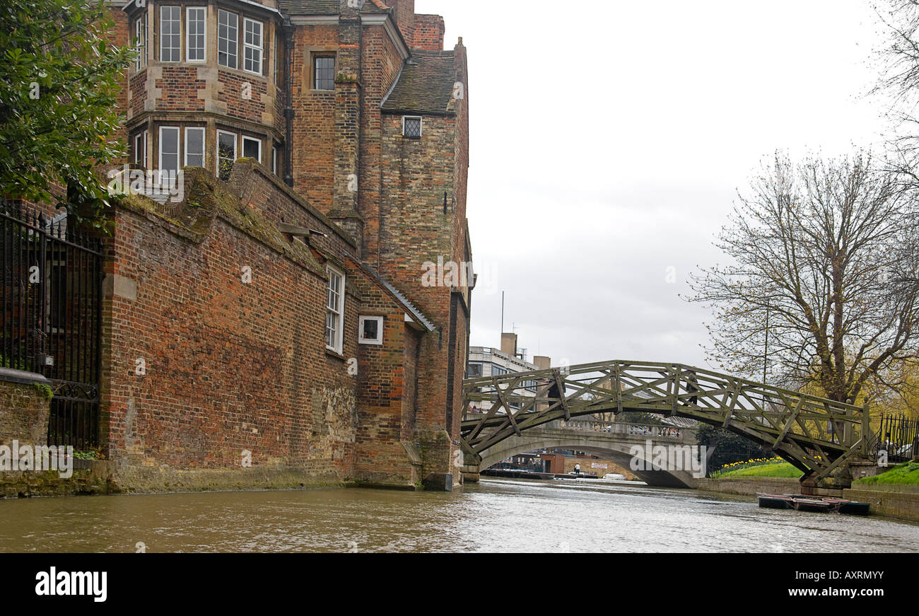 President's lodge & mathematical bridge. Cambridge. Cambridgeshire. East Anglia. UK. Stock Photo