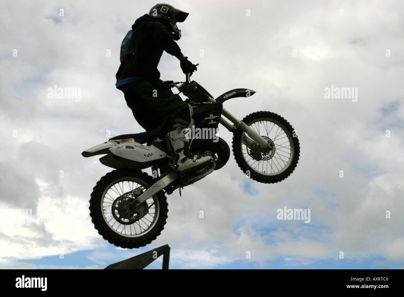 MOTOCROSS FREESTYLE JUMPING Stock Photo - Alamy