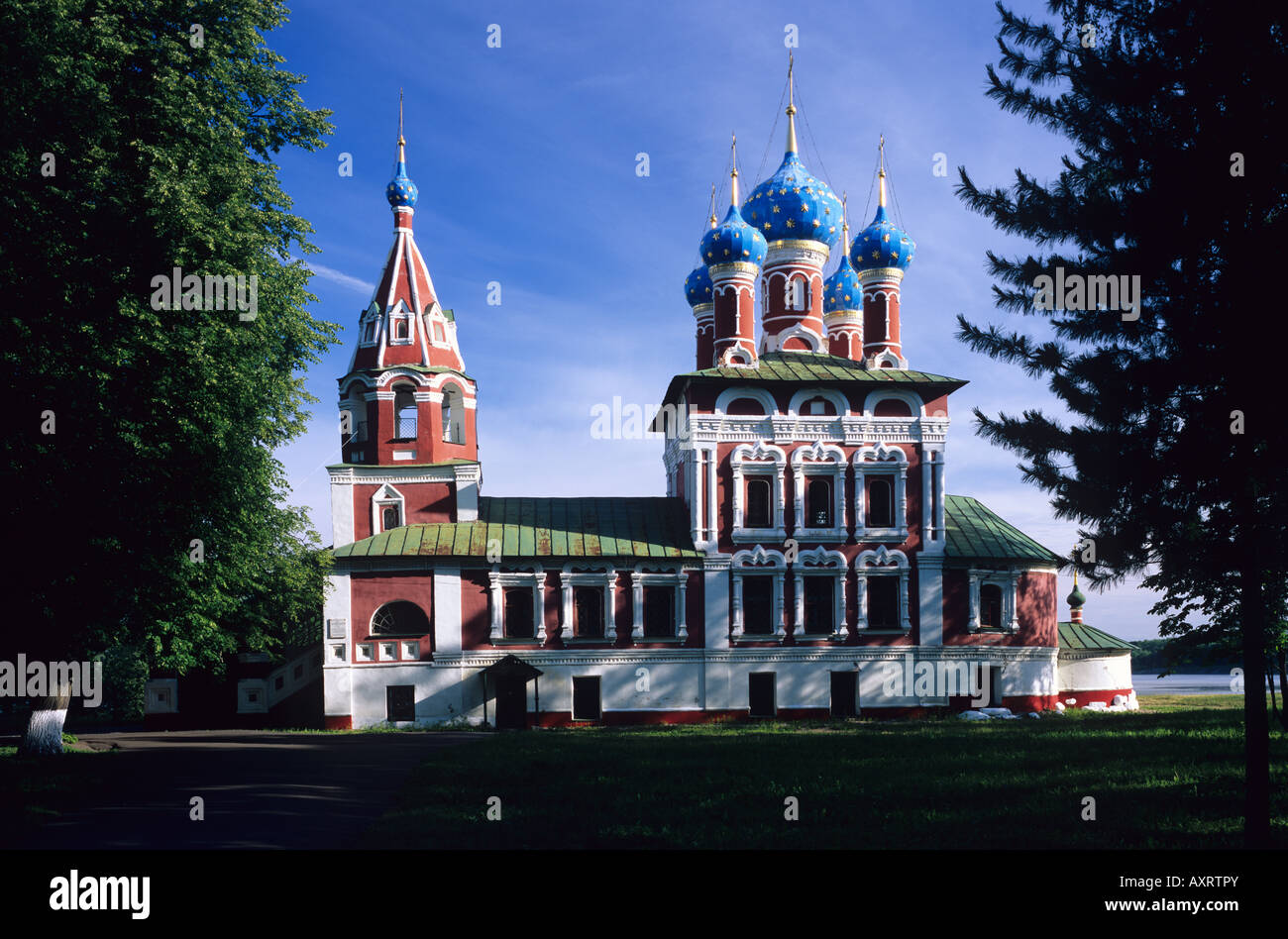 Church of dmitry on the blood hi-res stock photography and images - Alamy