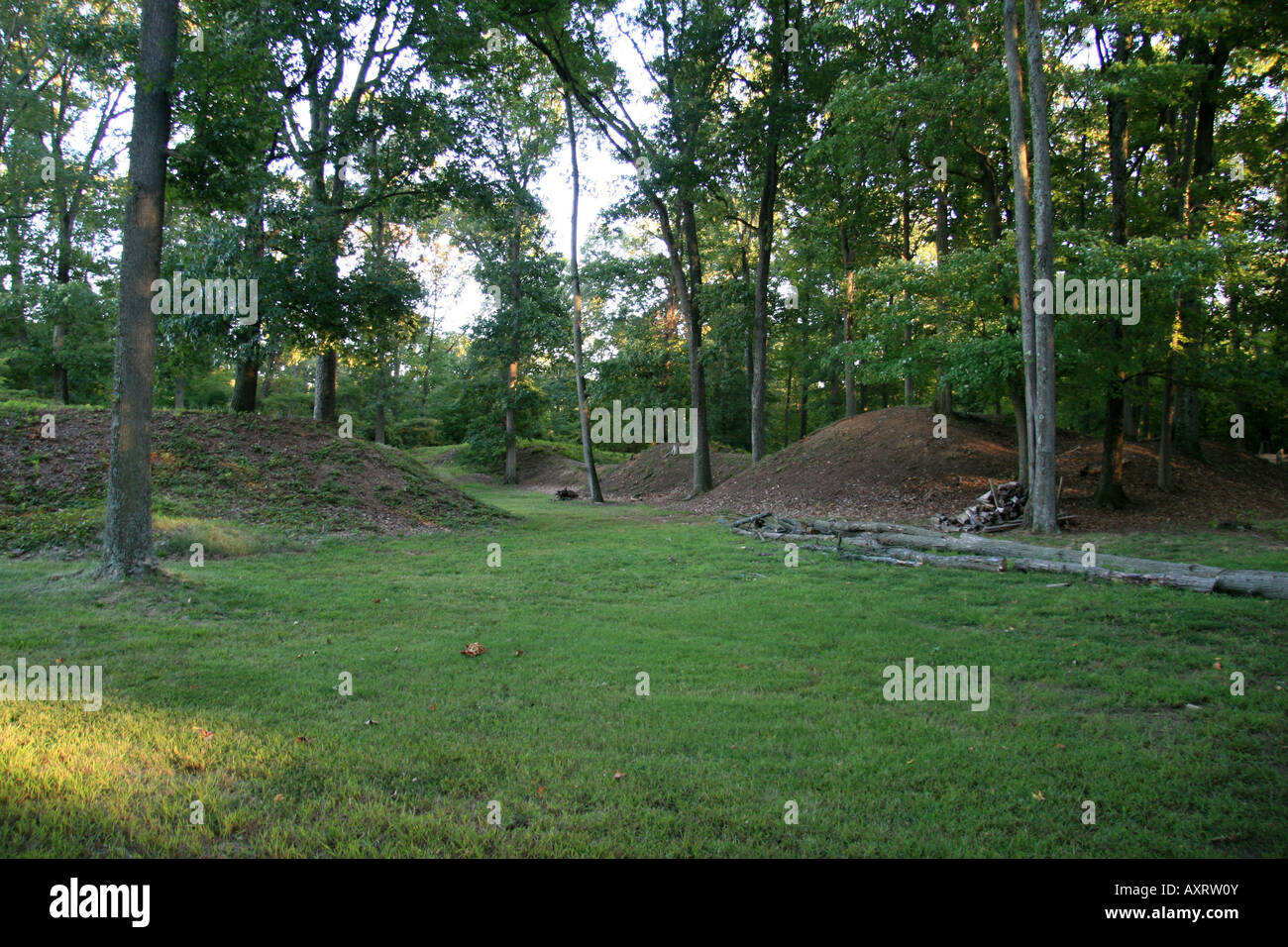 Defensive earth entrenchments inside Fort Darling on Drewry's Bluff, Richmond, VA. Stock Photo