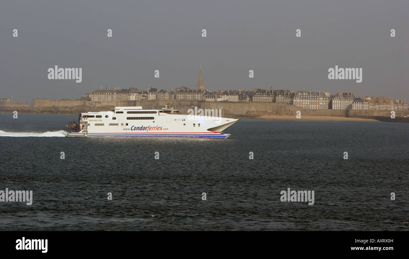 The Condor Sea Cat Ferry 'Condor Express'approaching St Malo viewed from Dinard in Brittany, France Stock Photo