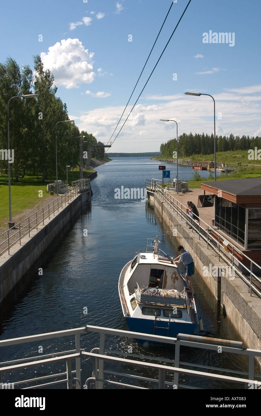 Boat at Neituri canal lock waiting for access to Lake Keitele Finland Stock Photo