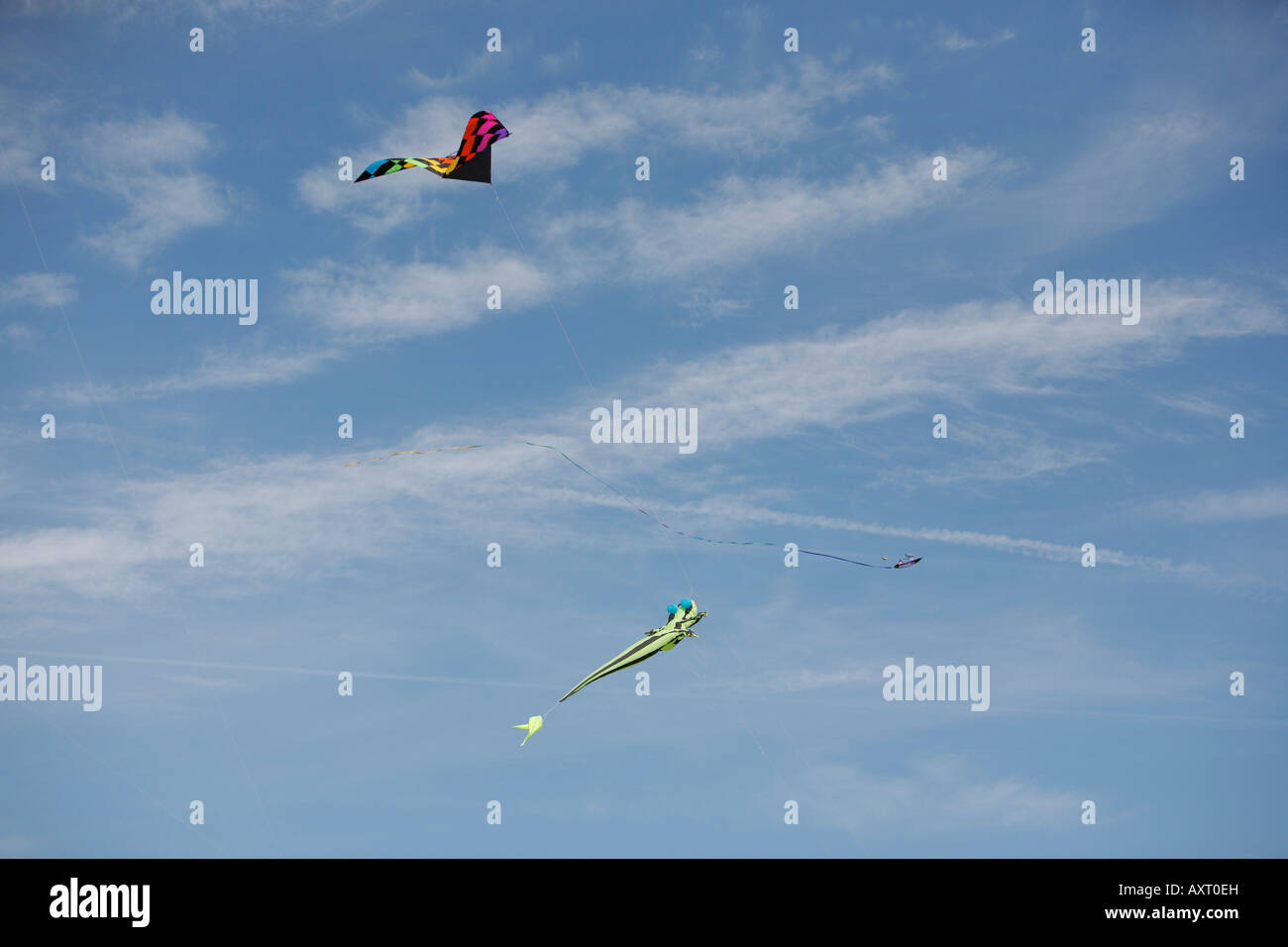 Kites flying hires stock photography and images Alamy
