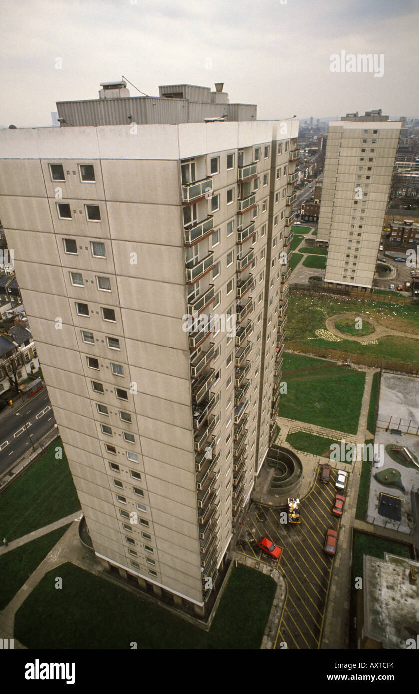 Working class housing high rise council flats view of London home subsidised local authority housing poor less well off Londoners 1990s UK HOMER SYKES Stock Photo