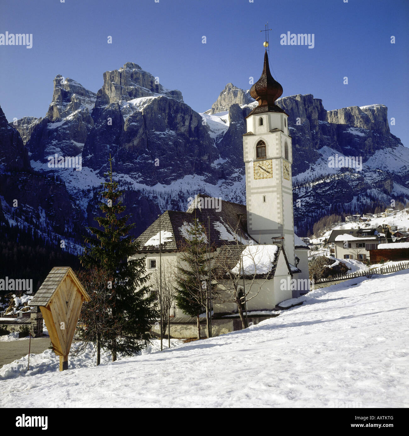 geography / travel, Italy, South Tyrol, Dolomites, Colfuschg near Corvara, view with Sella, massif, mountains, mountain Stock Photo