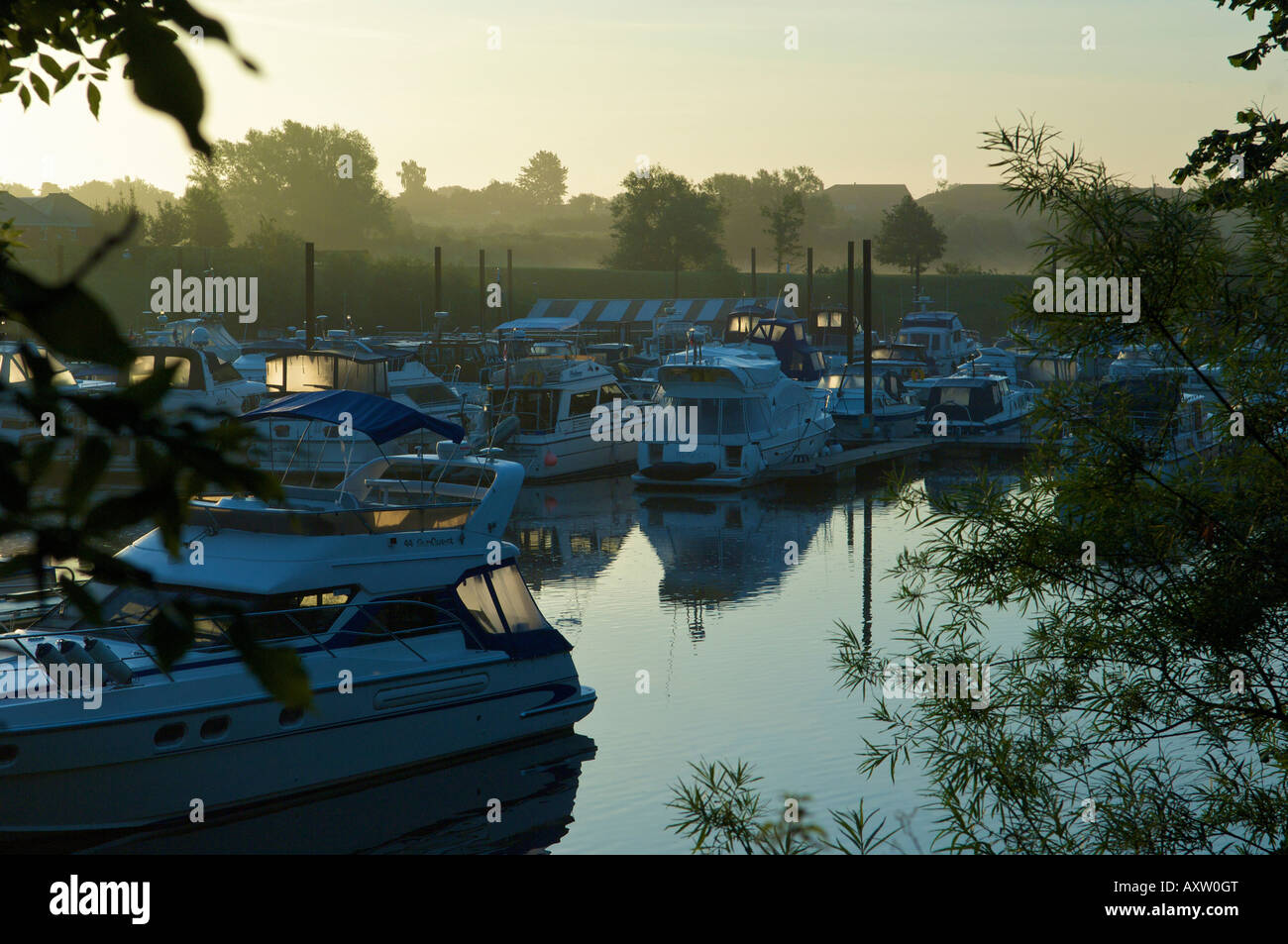 Upton Marina at Upton upon Severn in Worcestershire Stock Photo Alamy