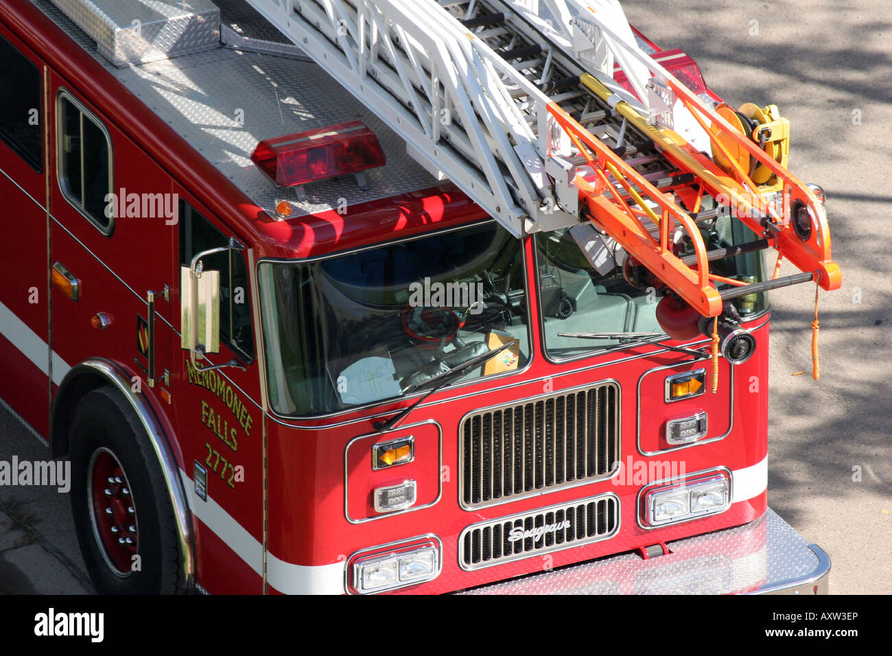 Inside fire truck cab hi-res stock photography and images - Alamy