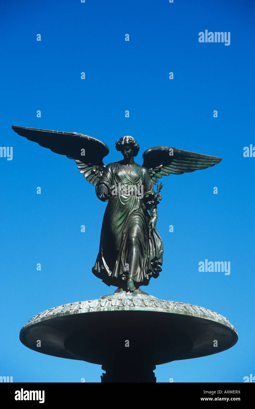 Angel Statue & Fountain, Central Park Stock Photo Alamy