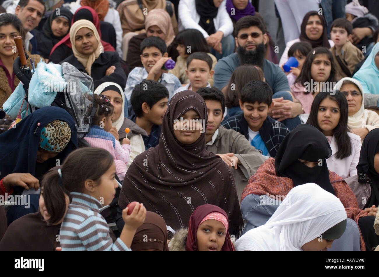 Muslim britain hi-res stock photography and images - Alamy