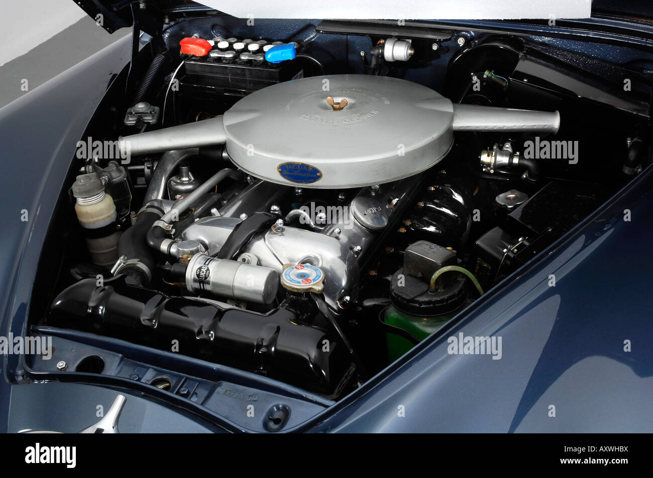 1964 Jaguar Mk 2 3.8 engine Stock Photo
