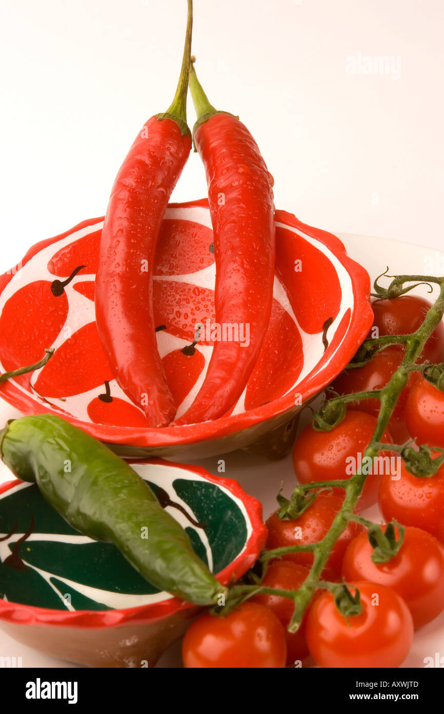 Chilli on the vine hi-res stock photography and images - Alamy