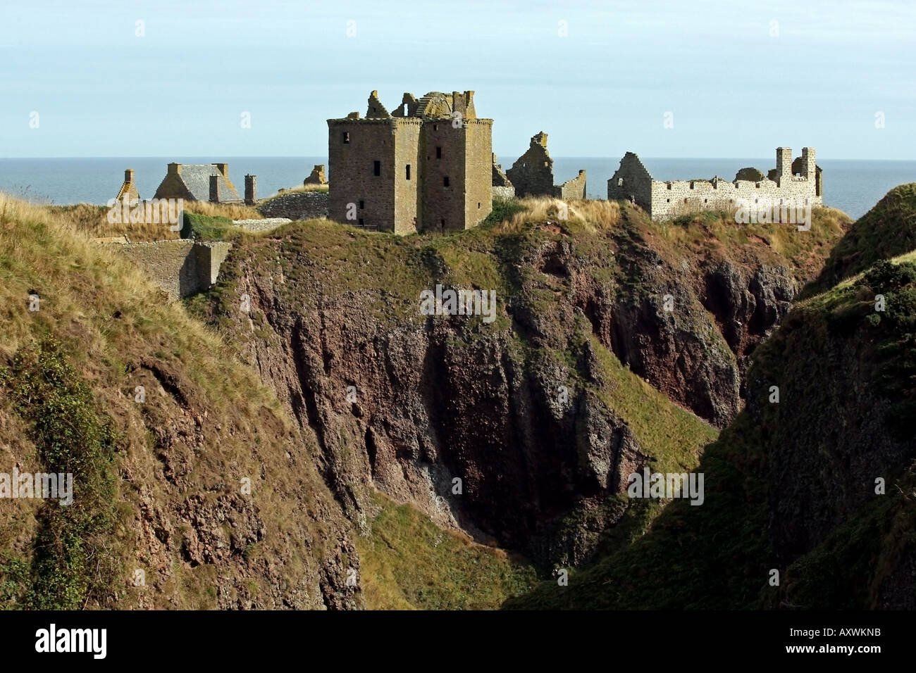 Dunnottar Castle near Stonehaven, Aberdeenshire, Scotland Stock Photo ...