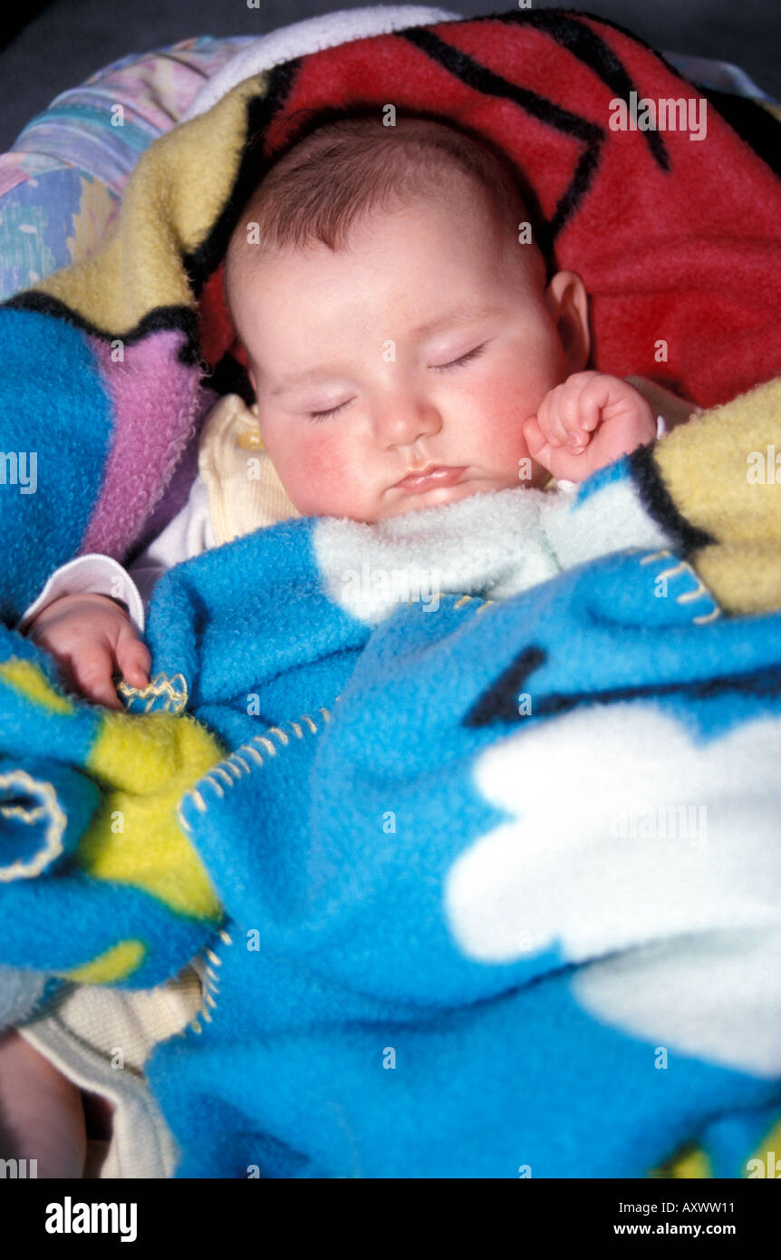 Baby asleep hi-res stock photography and images - Alamy