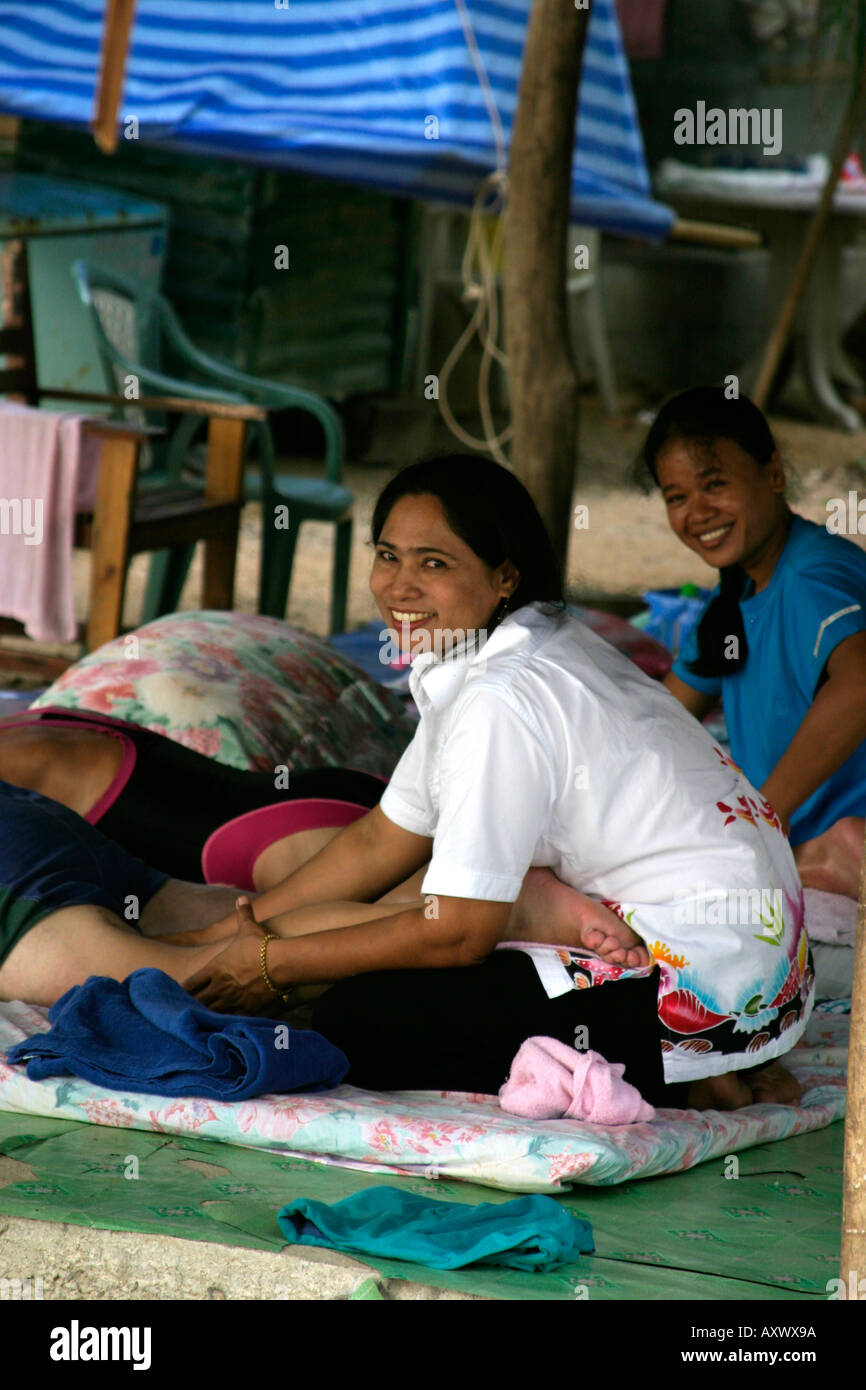 Krabi thai massage hires stock photography and images Alamy