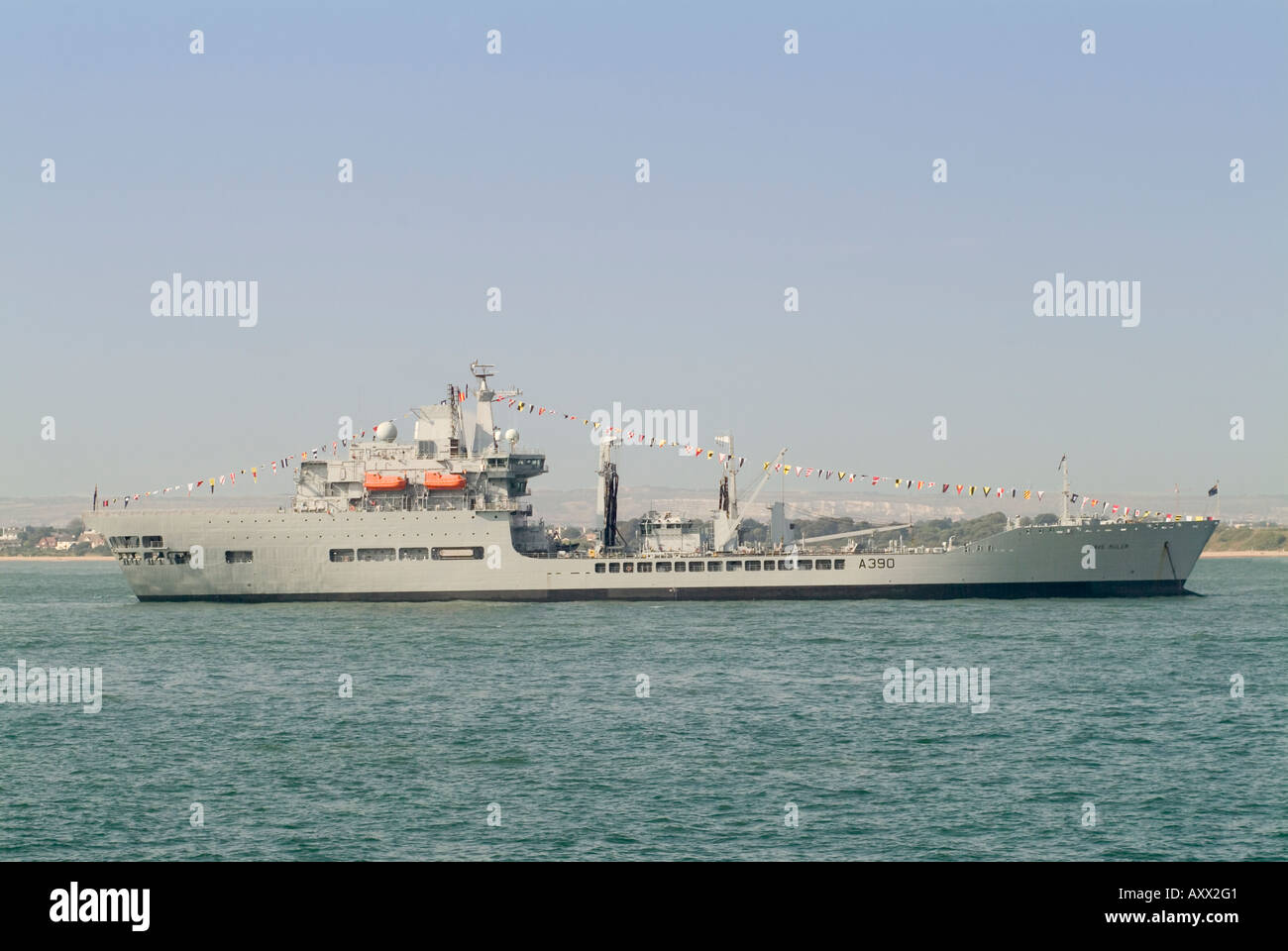 Wave ruler hi-res stock photography and images - Alamy