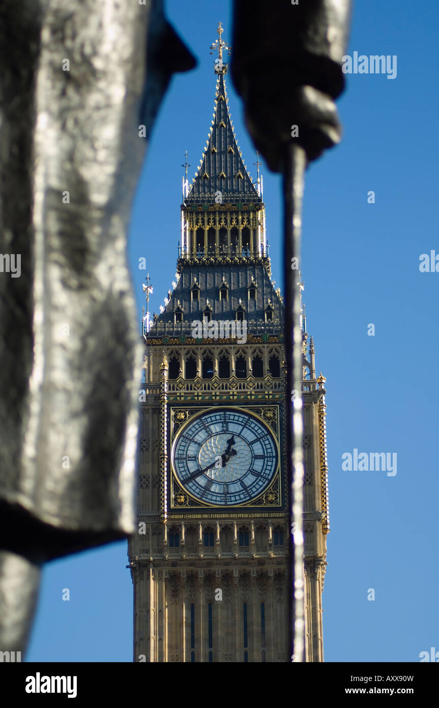Big Ben through statue of Sir Winston Churchill, Westminster, London, England, United Kingdom, Europe Stock Photo
