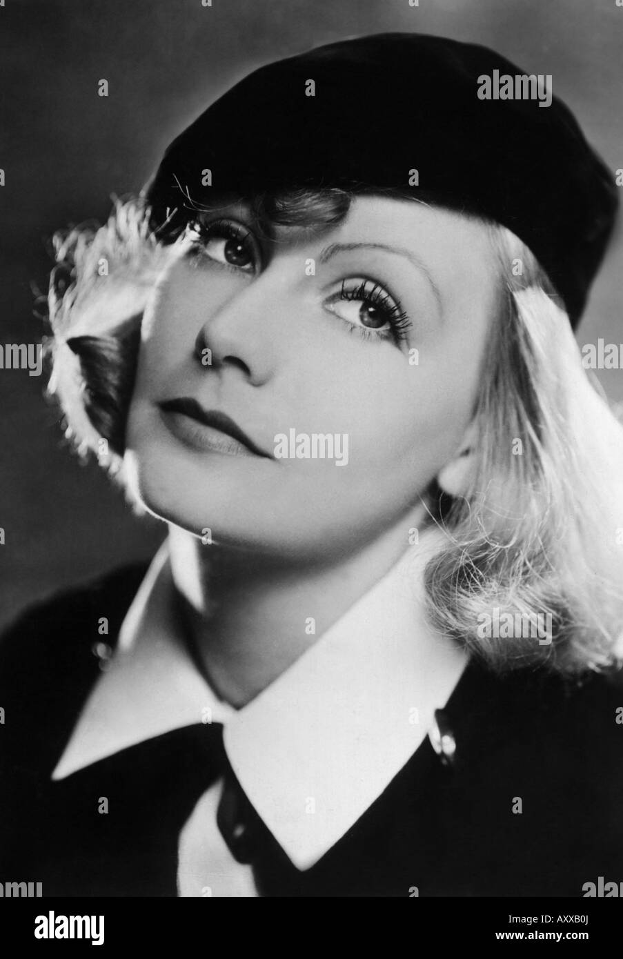 Garbo, Greta, 18.9.1905 - 15.4.1990, Swedish actress, portrait, early 1930s, Stock Photo