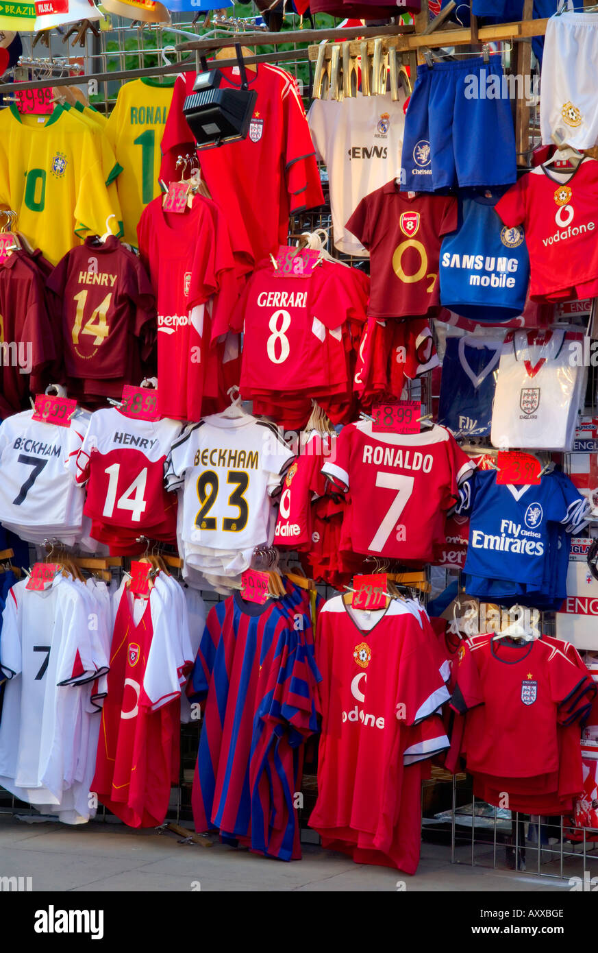 europe UK England London Oxford Street stall Stock Photo