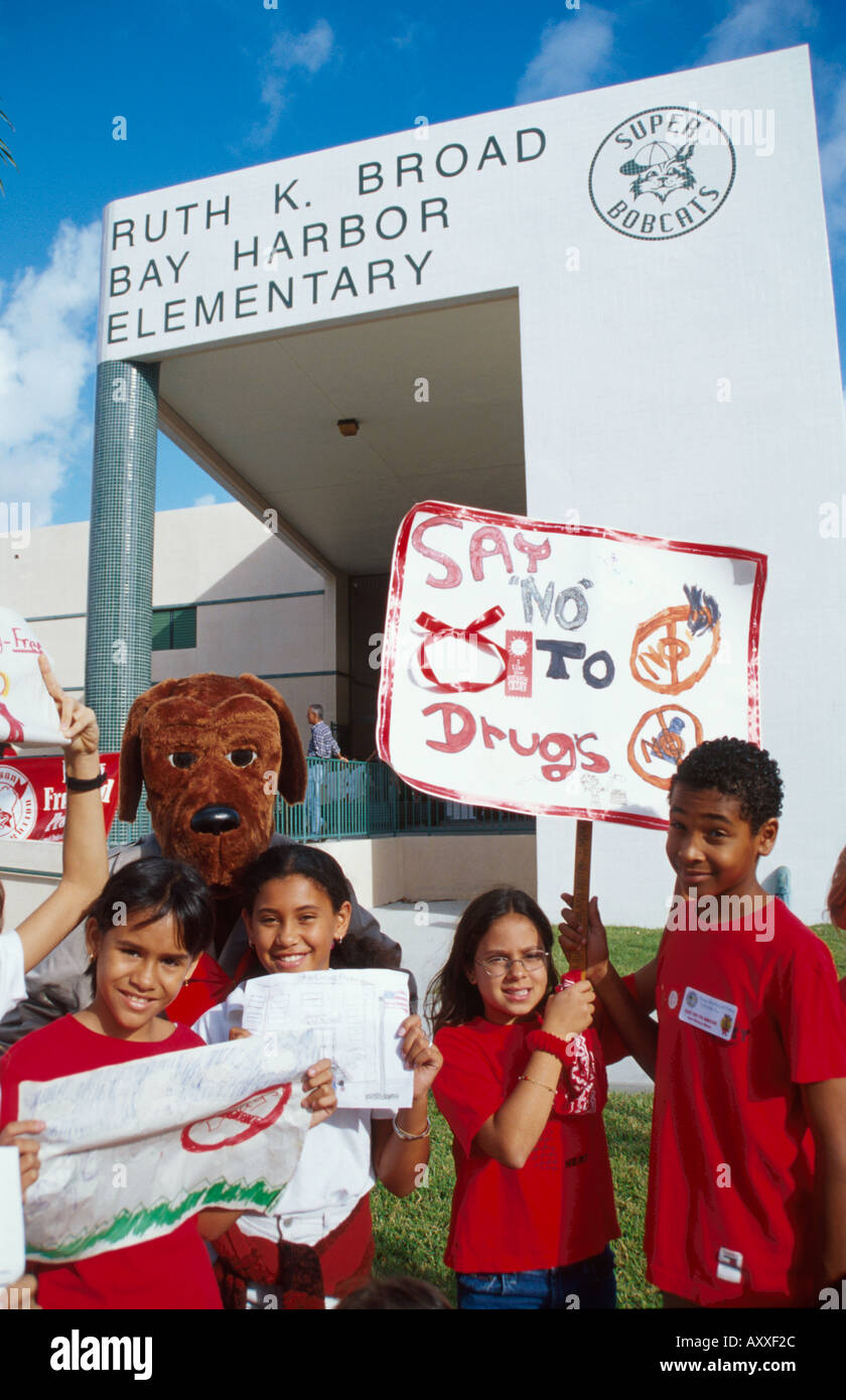 Miami Beach Florida,Bay Harbor Island,Ruth K. Broad Elementary School,campus,primary,red ribbon week,anti addition,student students information,messag Stock Photo