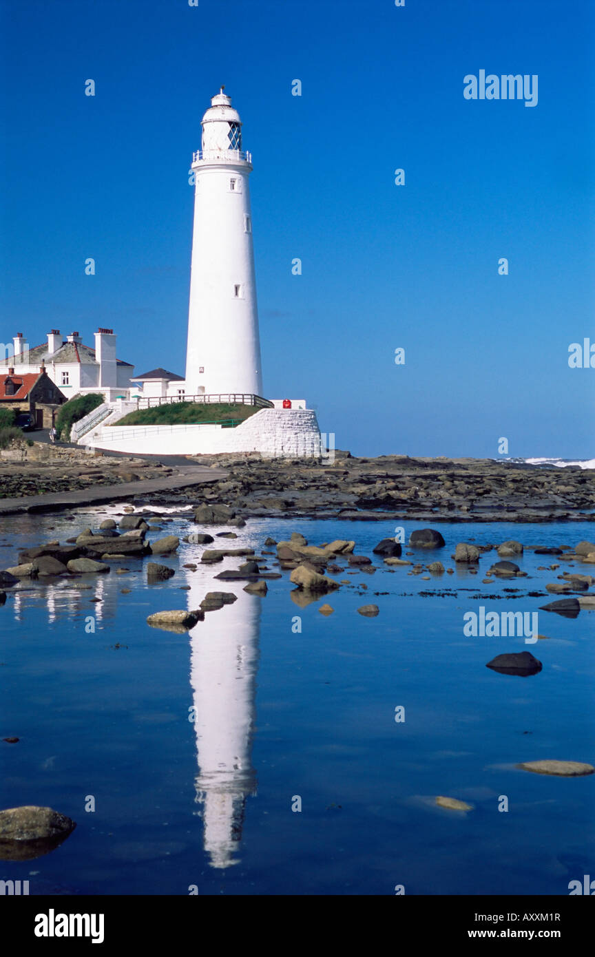 Lighthouse, St. Mary's Island, Whitley Bay, Tyne and Wear, England, United Kingdom, Europe Stock Photo
