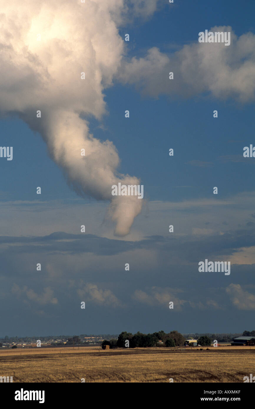 Rotating funnel clouds hires stock photography and images Alamy