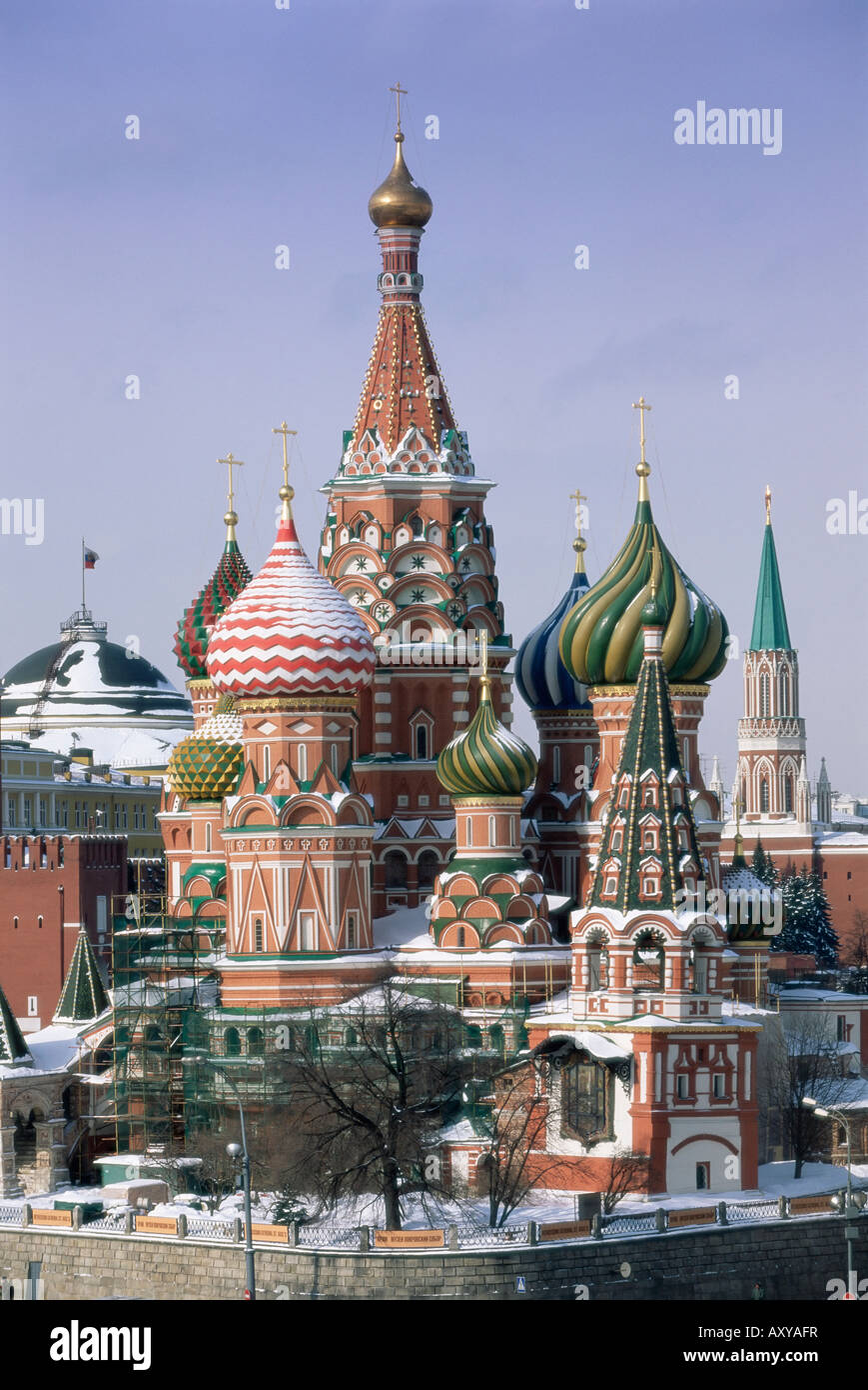 St. Basil's Christian cathedral in winter snow, Red Square, UNESCO ...