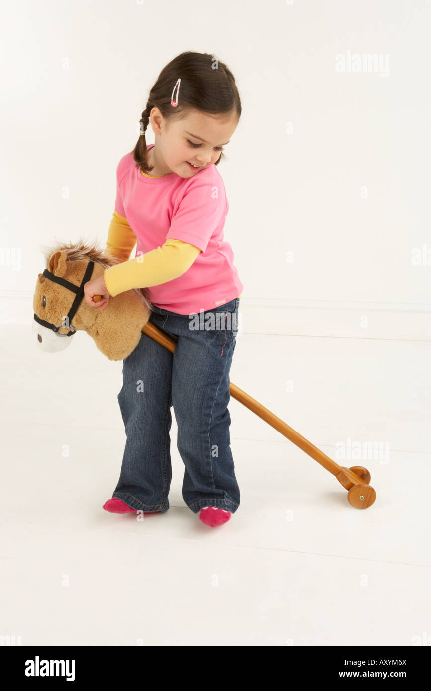 hobby horse with wheels