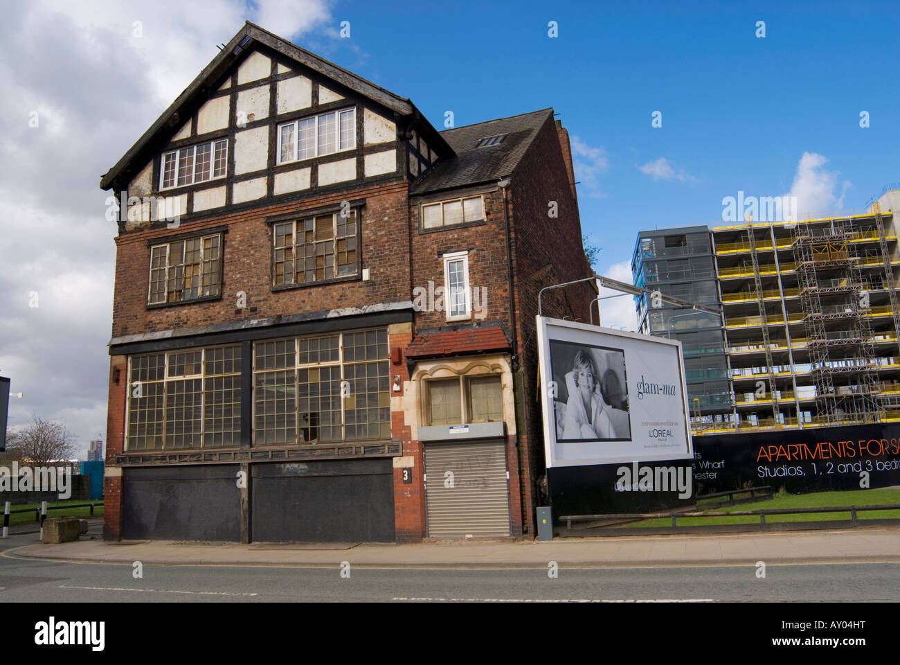 Public house in Pollard Street East Manchester in state of disrepair and awaiting regeneration