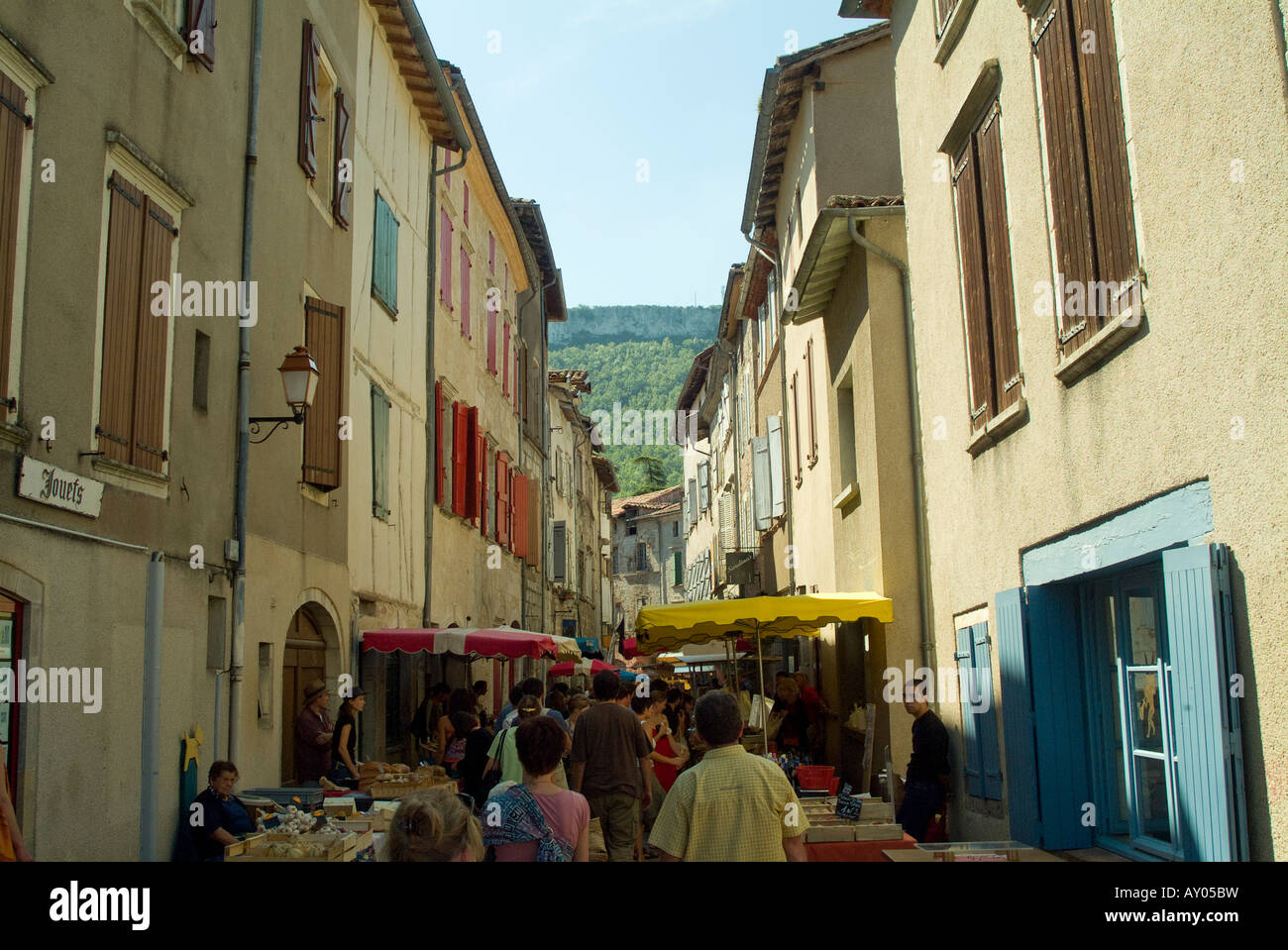 Shopping retail france hi-res stock photography and images - Alamy
