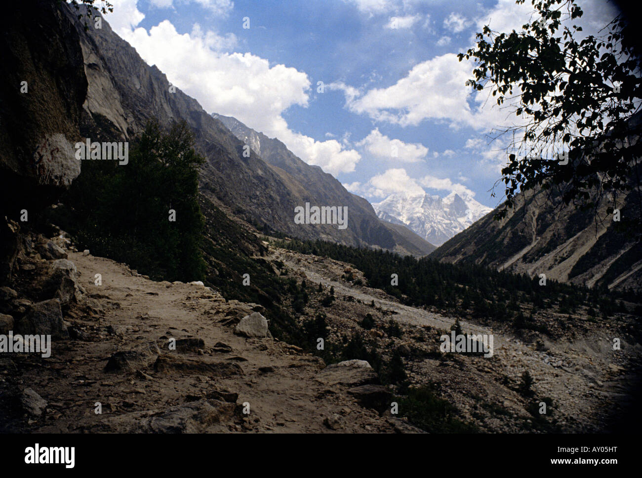Way to Gangotri Stock Photo Alamy