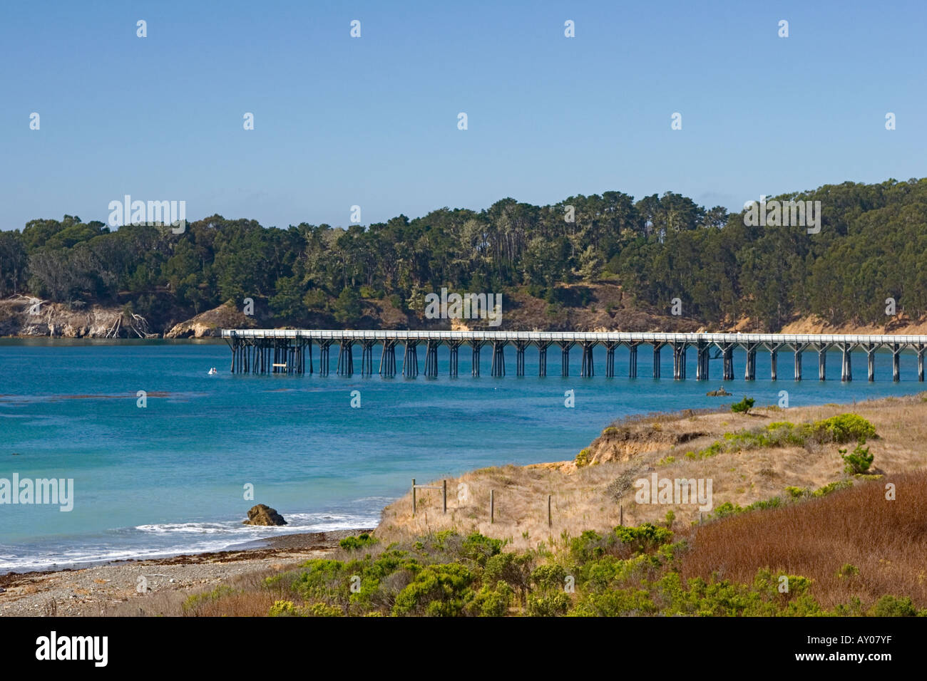 Pier at San Simeon State Beach near the Hearst Castle Stock Photo Alamy