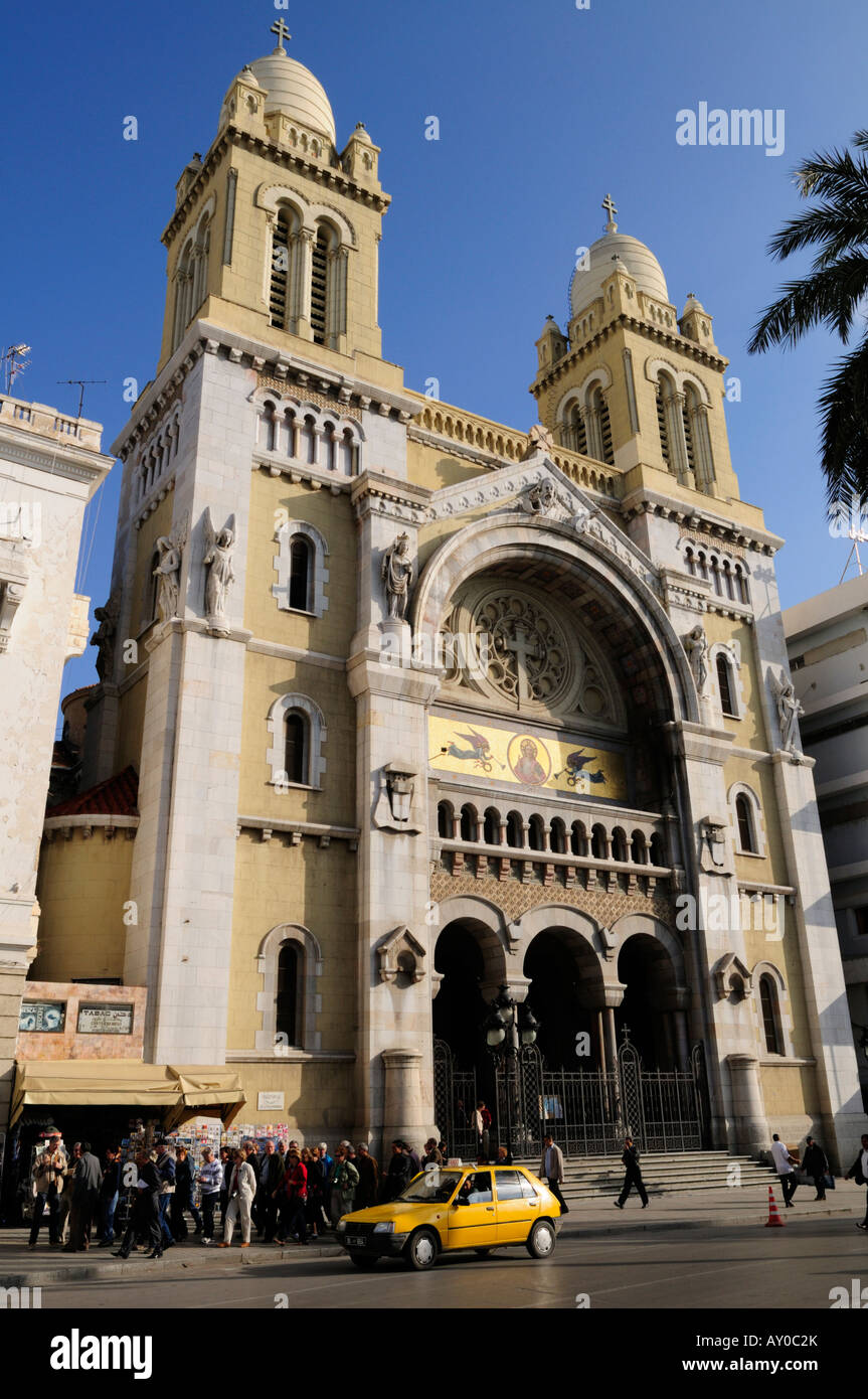 Cathedral of St Vincent de Paul, Tunis Ville Nouvelle, Tunisia Stock Photo