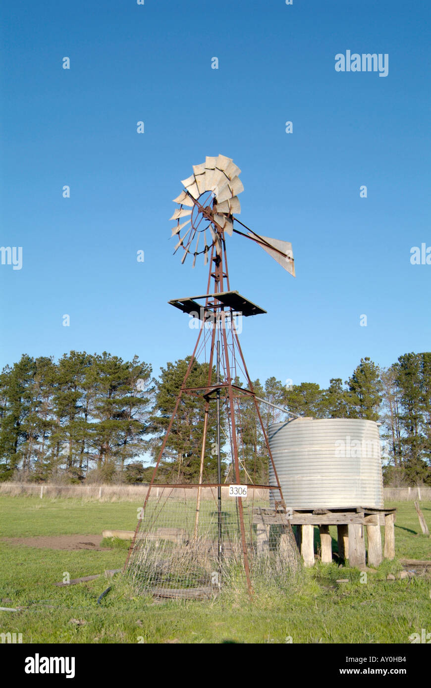 windmill wind powered power energy water pump turn spin Australia