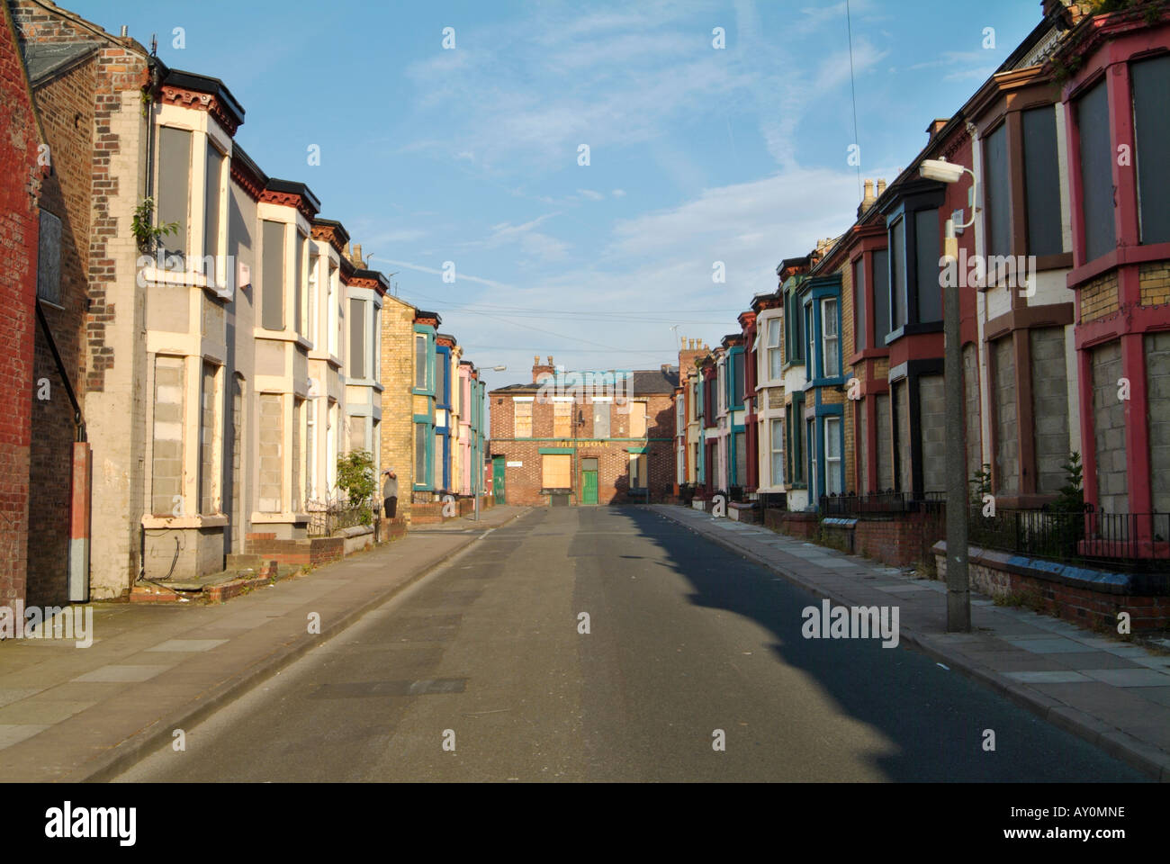 Housing in the Edge Hill district of Liverpool boarded up in Stock Photo 9687901 Alamy