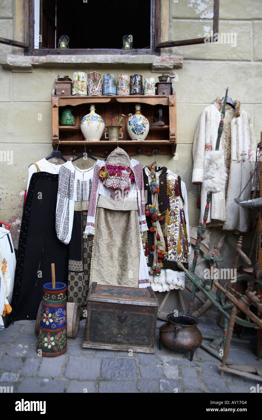Arts and crafts souvenirs. Sighisoara, Transylvania, Romania Stock Photo Alamy
