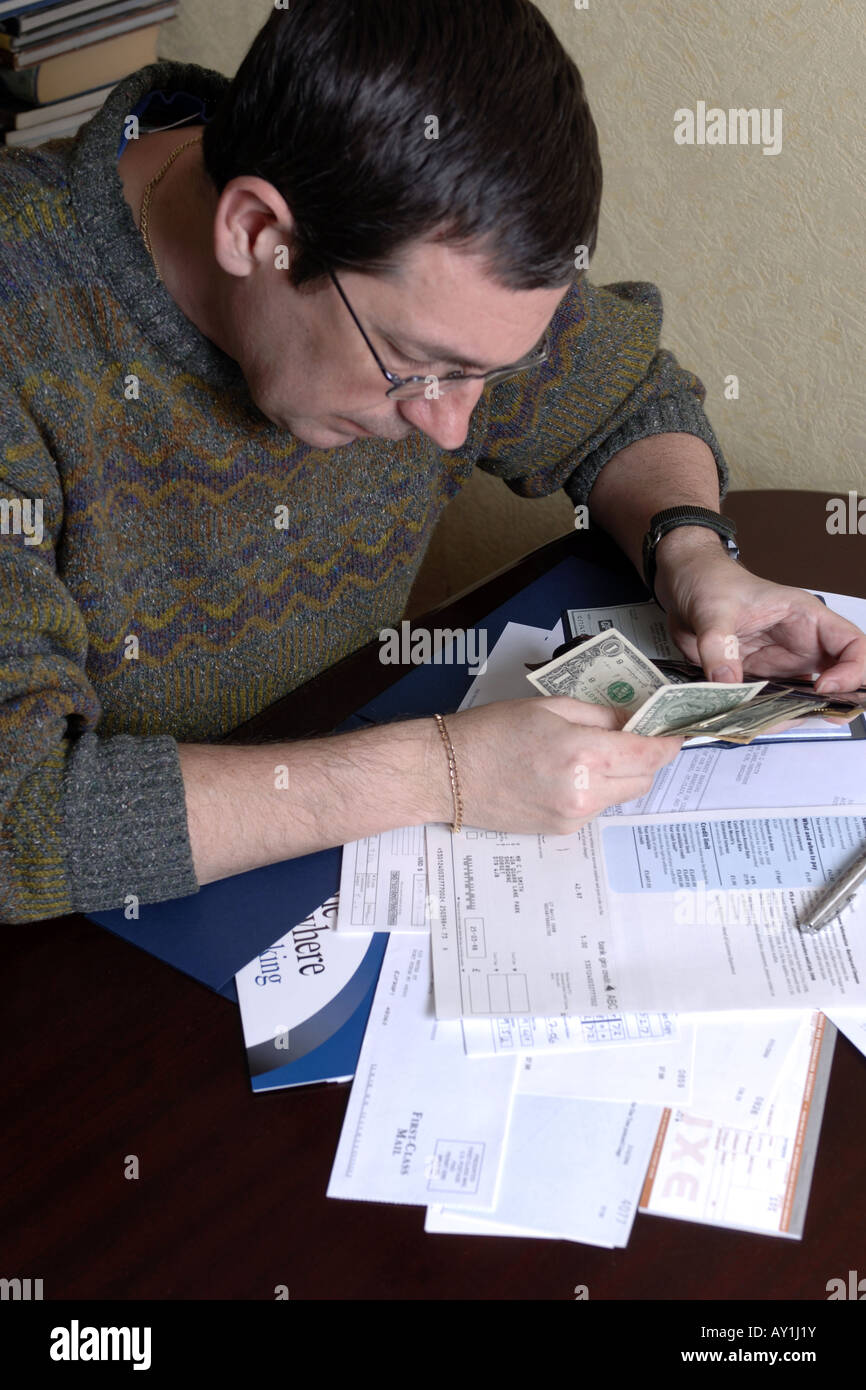 Is It Safe To Write My Account Number on My Credit Card Payment?