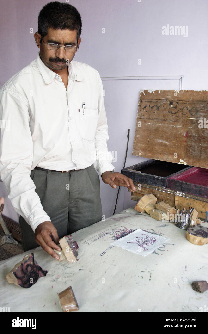 Indian printing blocks hires stock photography and images Alamy
