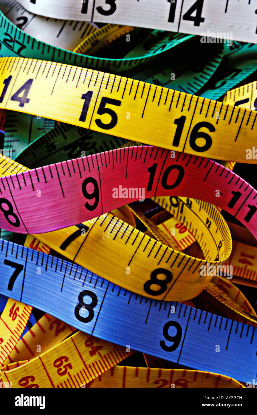 Measurement tape hi-res stock photography and images - Alamy