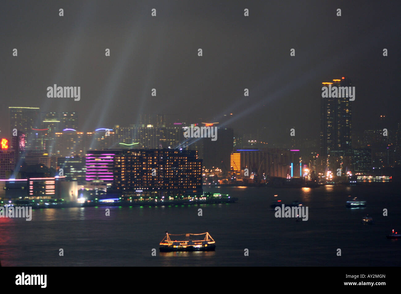 A Symphony of Lights [Victoria Harbour, Hong Kong, China, Asia].                                                               . Stock Photo