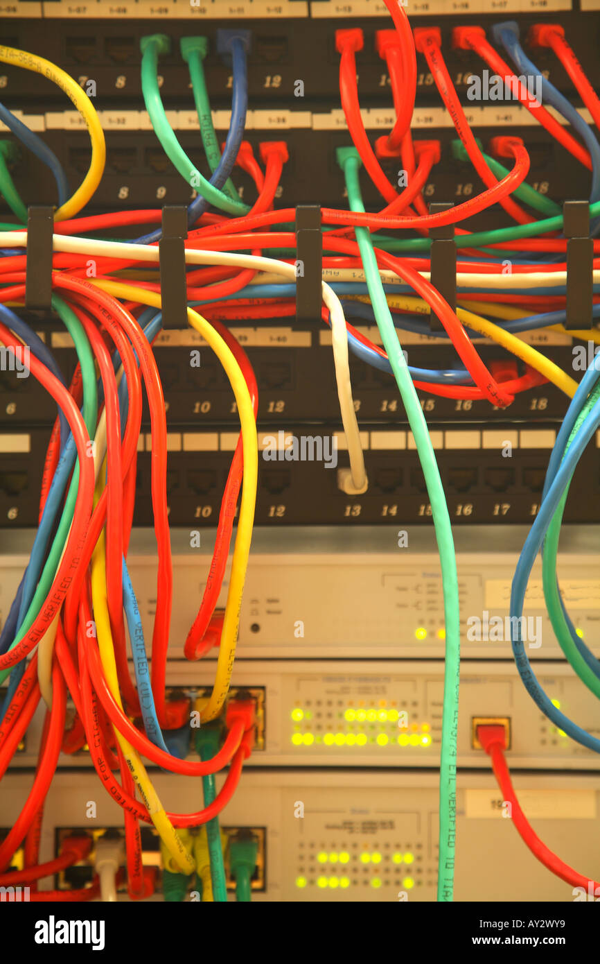 Backoffice hi-res stock photography and images - Alamy