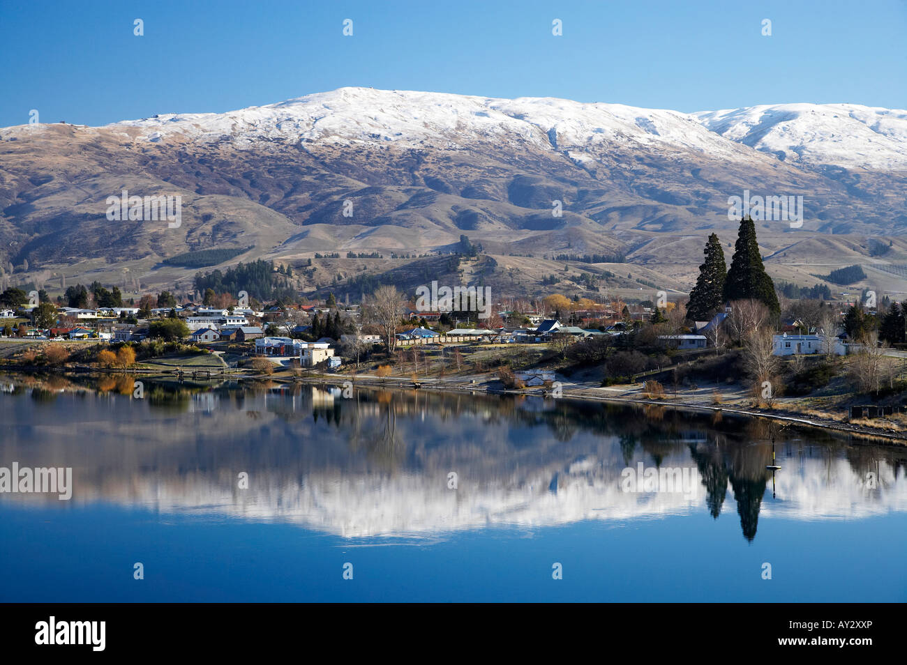 Pisa Range Cromwell and Lake Dunstan in Winter Central Otago South