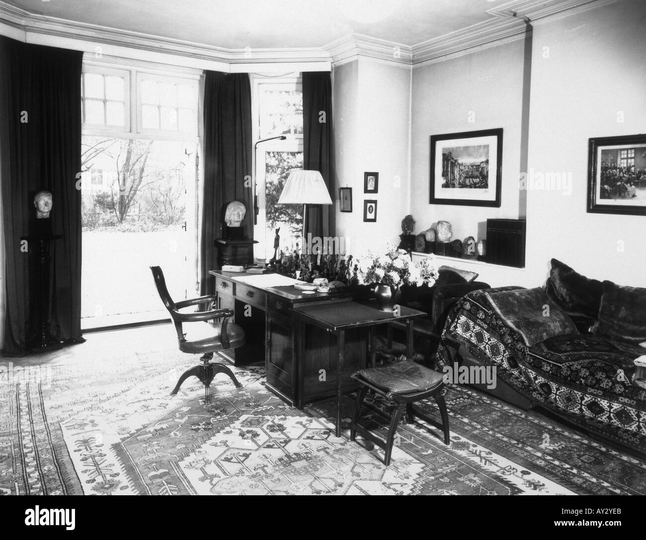 Sigmund freud couch hires stock photography and images Alamy