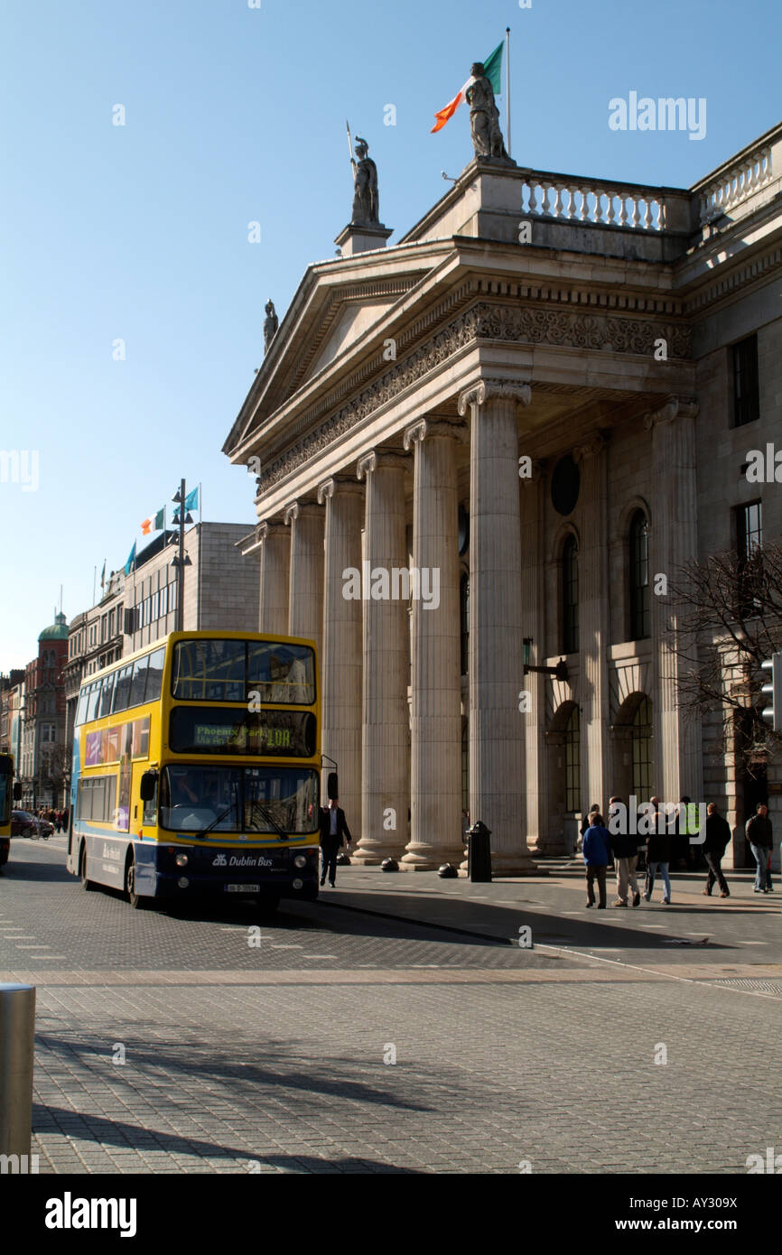 GPO Building on O Connell Street Dublin Ireland Double decker Dublin