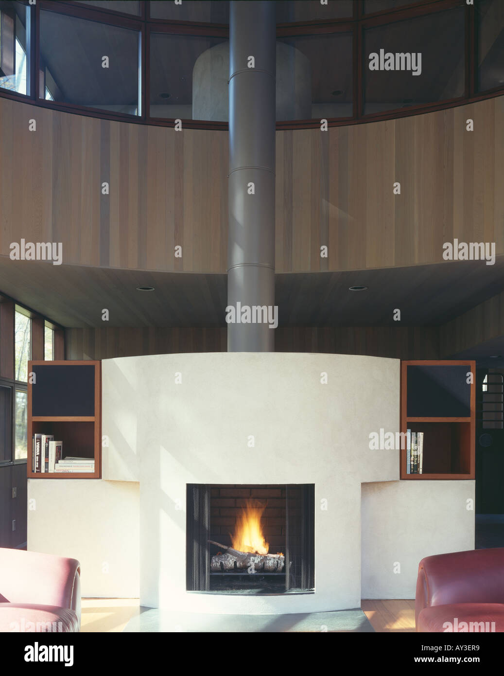 Garey House, Kent, Connecticut, 1986. Architect Gwathmey Siegel